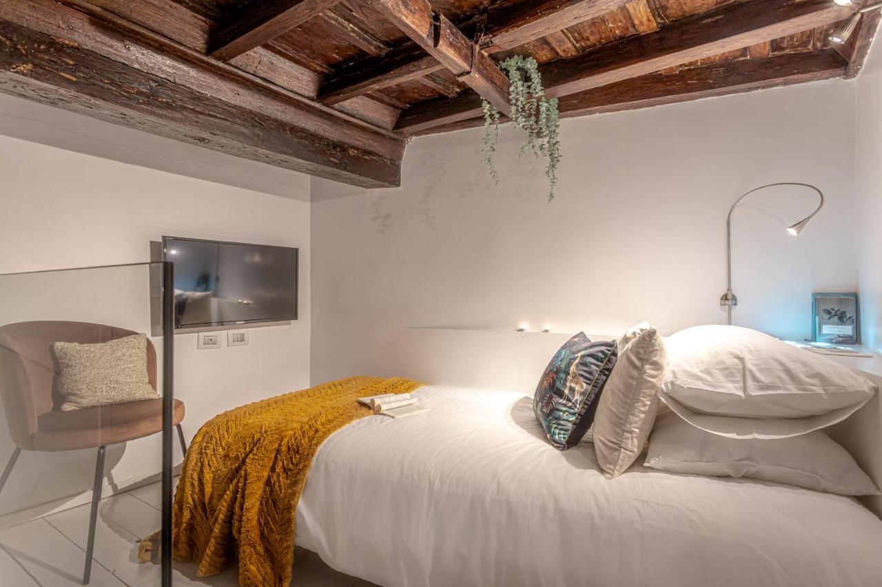 Lucrezia Luxury Apartment - close to Piazza Navona Roma Exterior foto