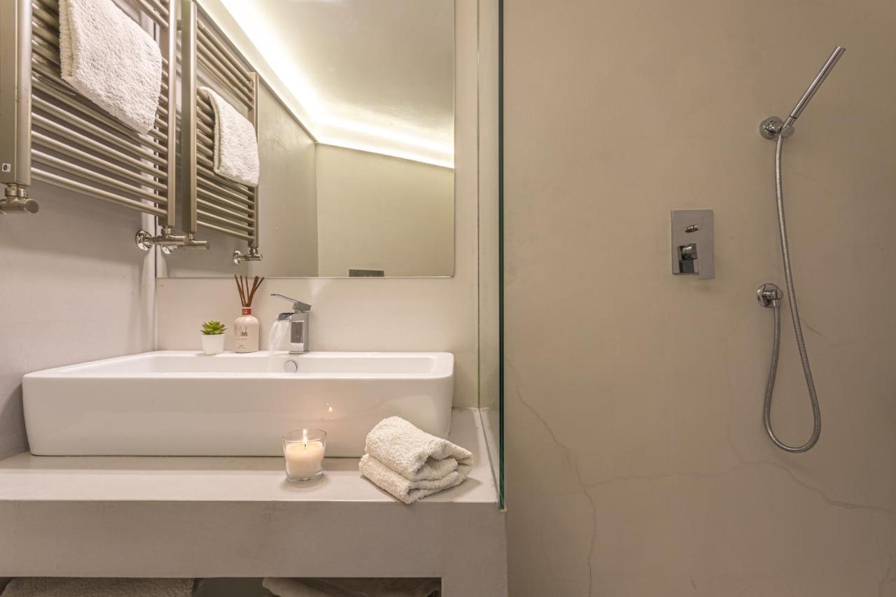 Lucrezia Luxury Apartment - close to Piazza Navona Roma Exterior foto